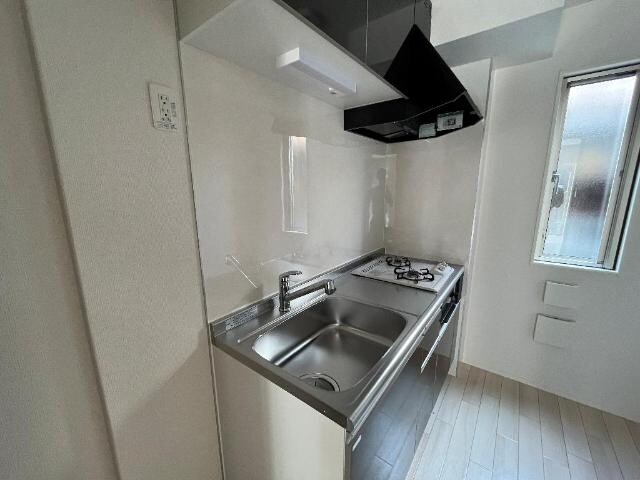 シャイン・ウェストの物件内観写真