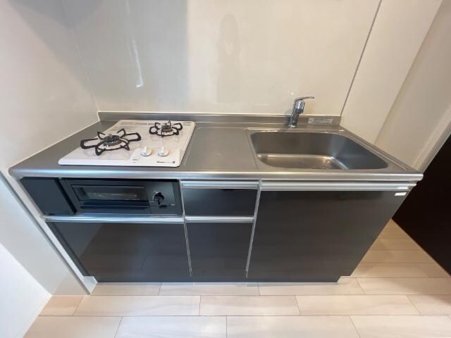 シャイン・ウェストの物件内観写真