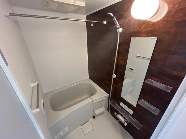 シャイン・ウェストの物件内観写真