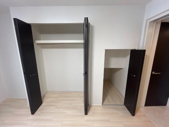 シャイン・ウェストの物件内観写真