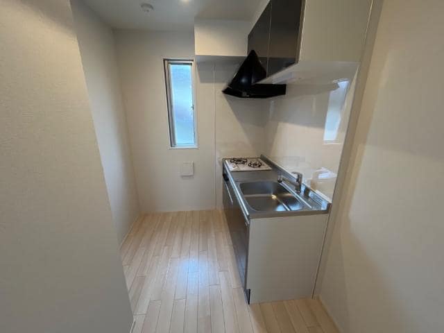 シャイン・ウェストの物件内観写真