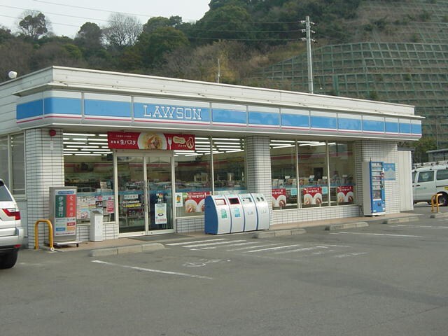 シャイン・ウェストの物件外観写真