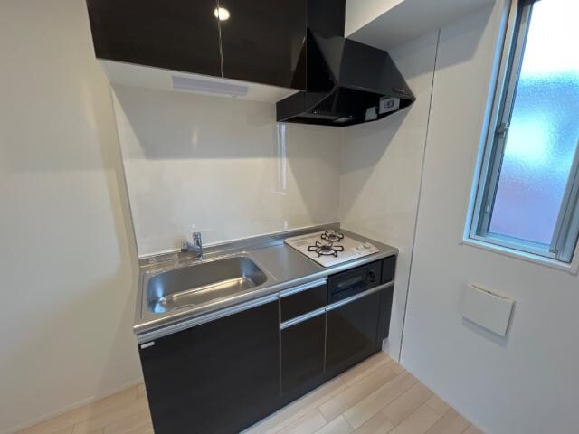 シャイン・ウェストの物件内観写真