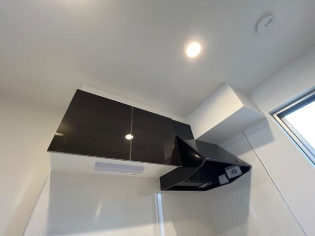 シャイン・ウェストの物件内観写真