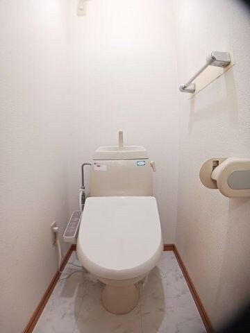 ウエストコート　Ａの物件内観写真