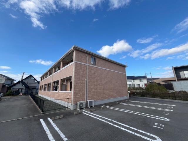 グローリーアースの物件外観写真