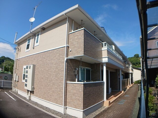 グラシオッソ・アルバーダの物件外観写真