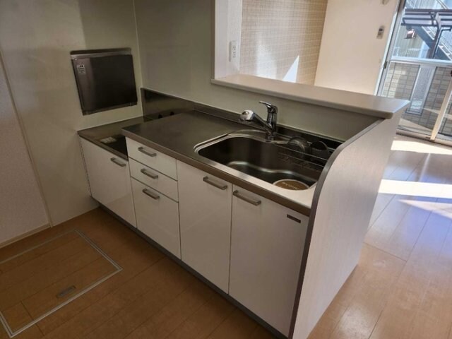 Y．サイレント　ヴィラージュの物件内観写真