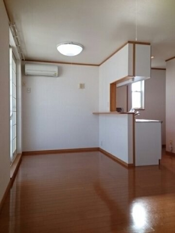 ウィッシュⅠの物件内観写真