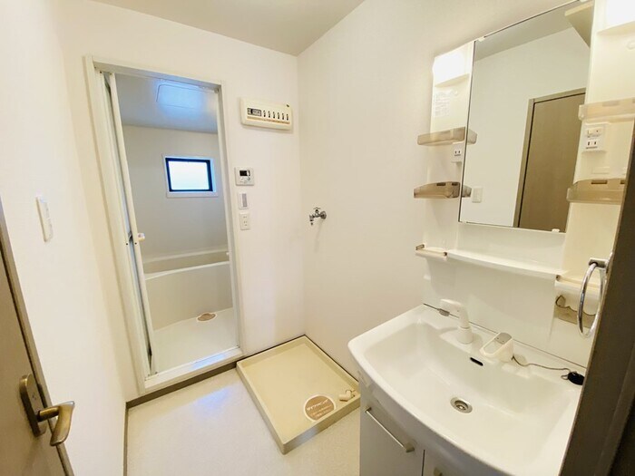 ハイカムール鴨川の物件内観写真