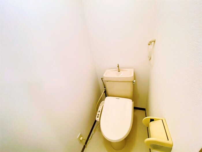 ハイカムール鴨川の物件内観写真