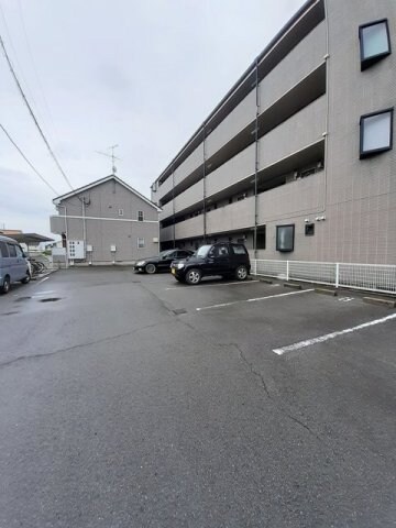 グリーンフィール２００１の物件外観写真