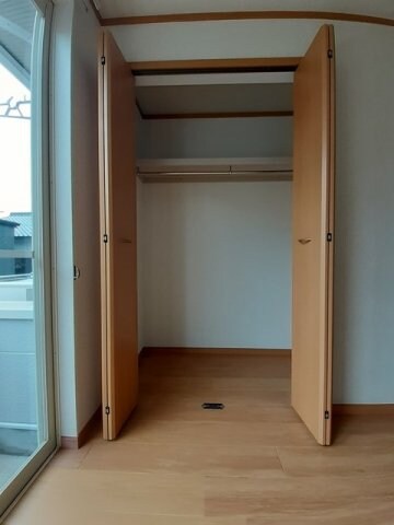 プラティーク南江戸の物件内観写真