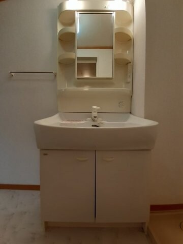 プラティーク南江戸の物件内観写真