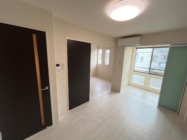 パルティール朝日ヶ丘の物件内観写真