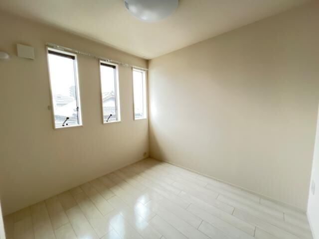 パルティール朝日ヶ丘の物件内観写真