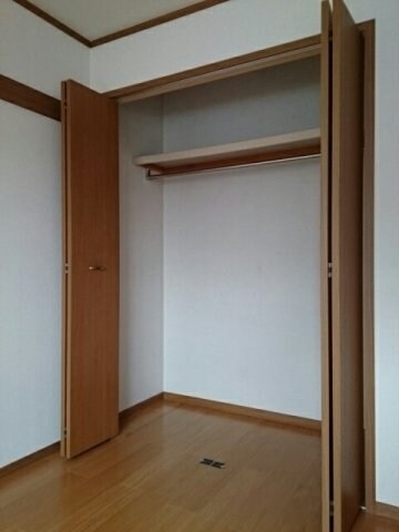 ビルゴ・レオーネＡの物件内観写真