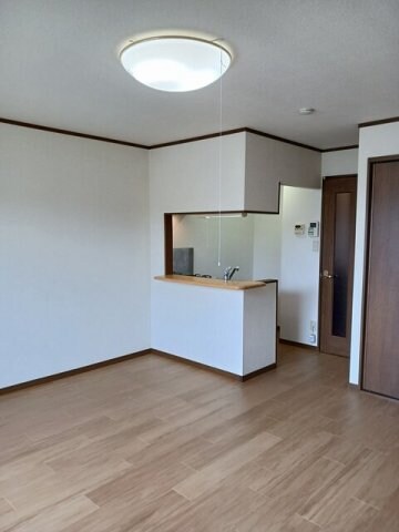 フォレスタ・Ｔ２の物件内観写真