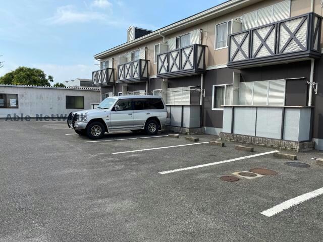 平山町 徒歩1分 1階の物件外観写真