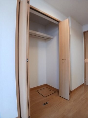 セレナ・カーサＡの物件内観写真