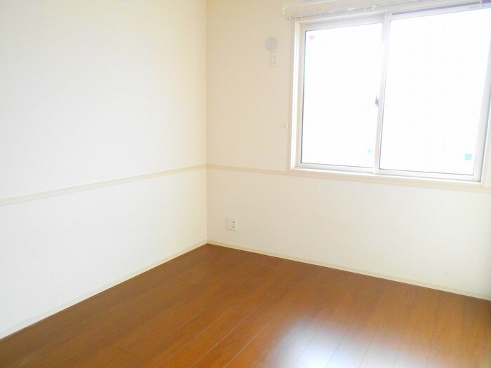 リヴェール来住・の物件内観写真