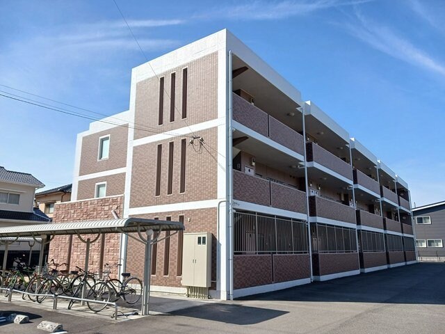 トーラスの物件外観写真