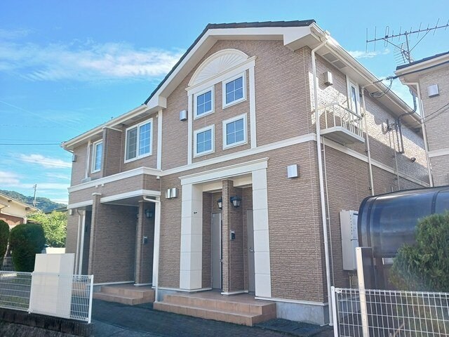 フルール　Ａの物件外観写真