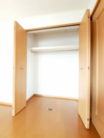 マリオン松末の物件内観写真