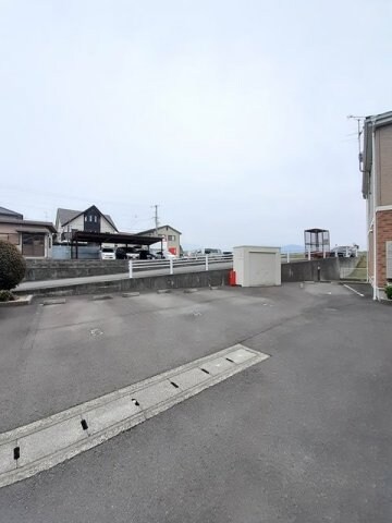 リヴァーパークＢの物件外観写真