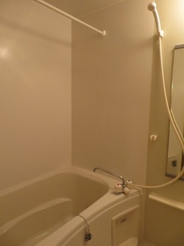 エレガンテ・プローデＢの物件内観写真