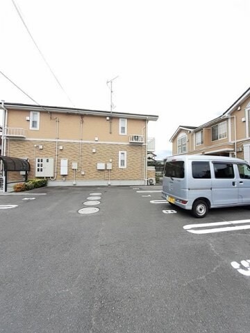 セレナ・カーサＡの物件外観写真