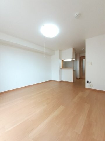 セレナ・カーサＡの物件内観写真