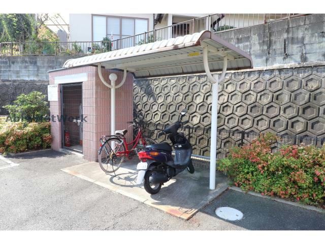 ウイングコートの物件外観写真