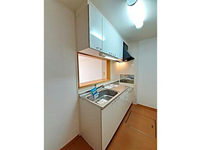 クレメントEの物件内観写真