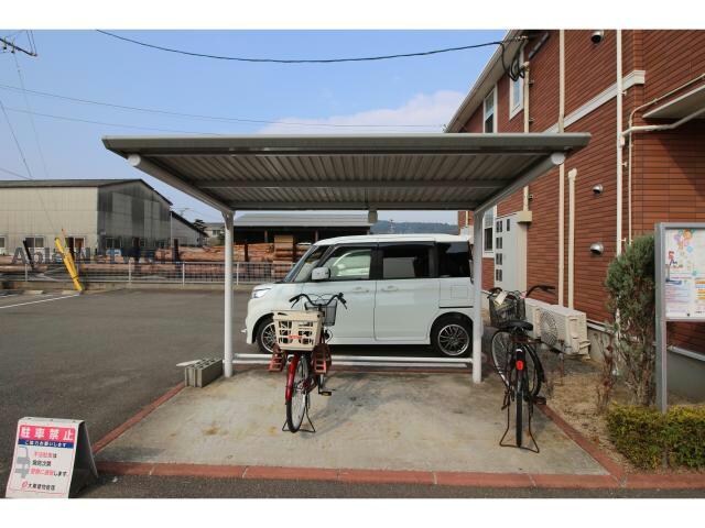 ローレルの物件外観写真