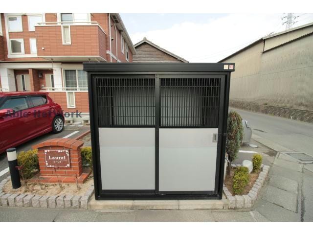 ローレルの物件外観写真