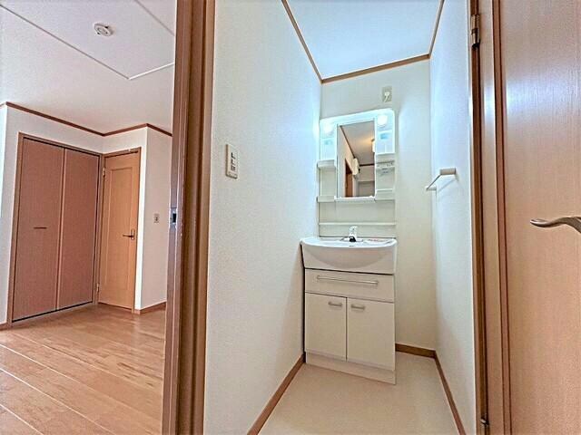 ライフコート鏡Aの物件内観写真