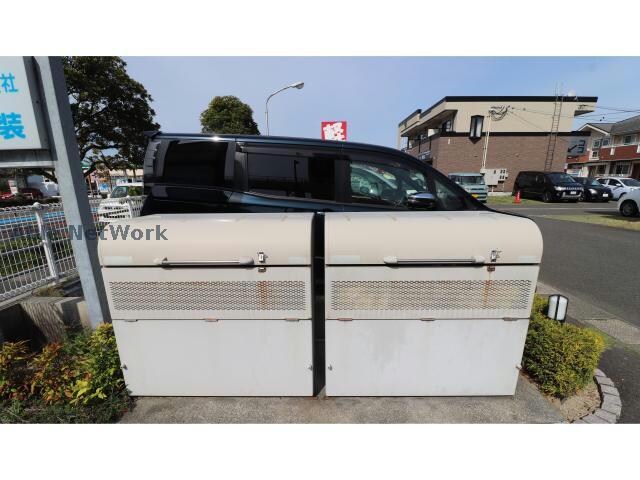 メビウス鏡Ⅱ番館の物件外観写真