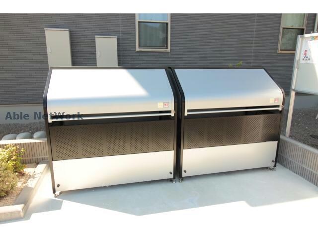 ポルトボヌールⅡの物件外観写真