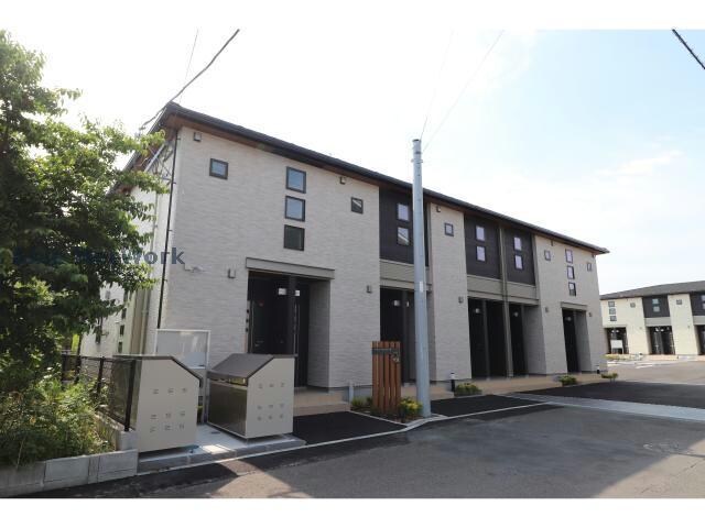 プラシード・カーサAの物件外観写真