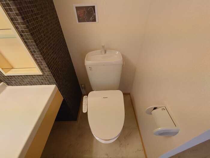 メゾンドゥソレイユの物件内観写真