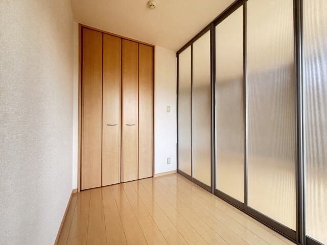 メゾンドゥソレイユの物件内観写真