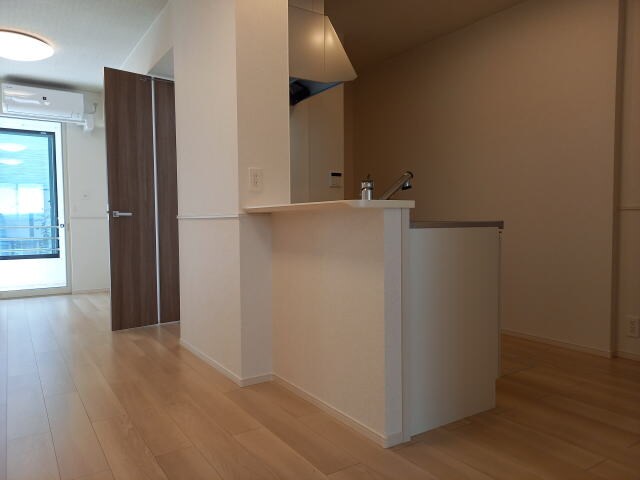 ソレアード・ポールⅠの物件内観写真