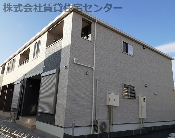 メゾンユタカの物件外観写真