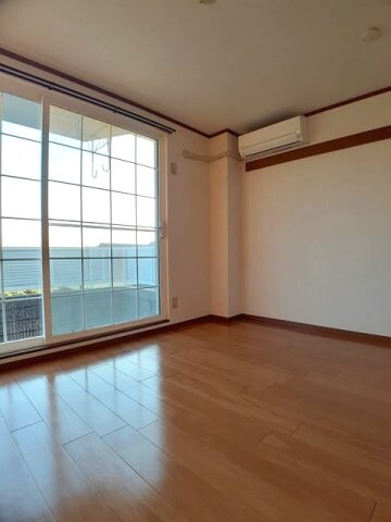 コモド・カーサたなかⅡの物件内観写真