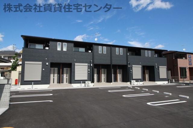 パラディの物件外観写真