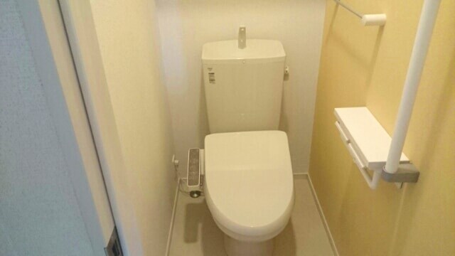 ニューヴェルデⅡの物件内観写真