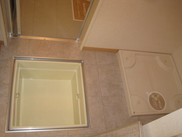 メゾンドゥソレイユの物件内観写真