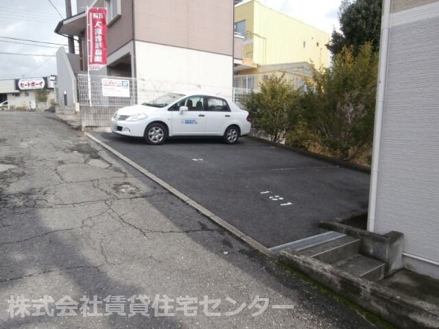 メゾン・モンシェリＢの物件外観写真