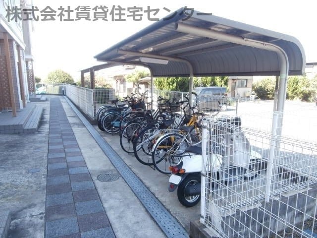 ラフィーネ桂の物件内観写真